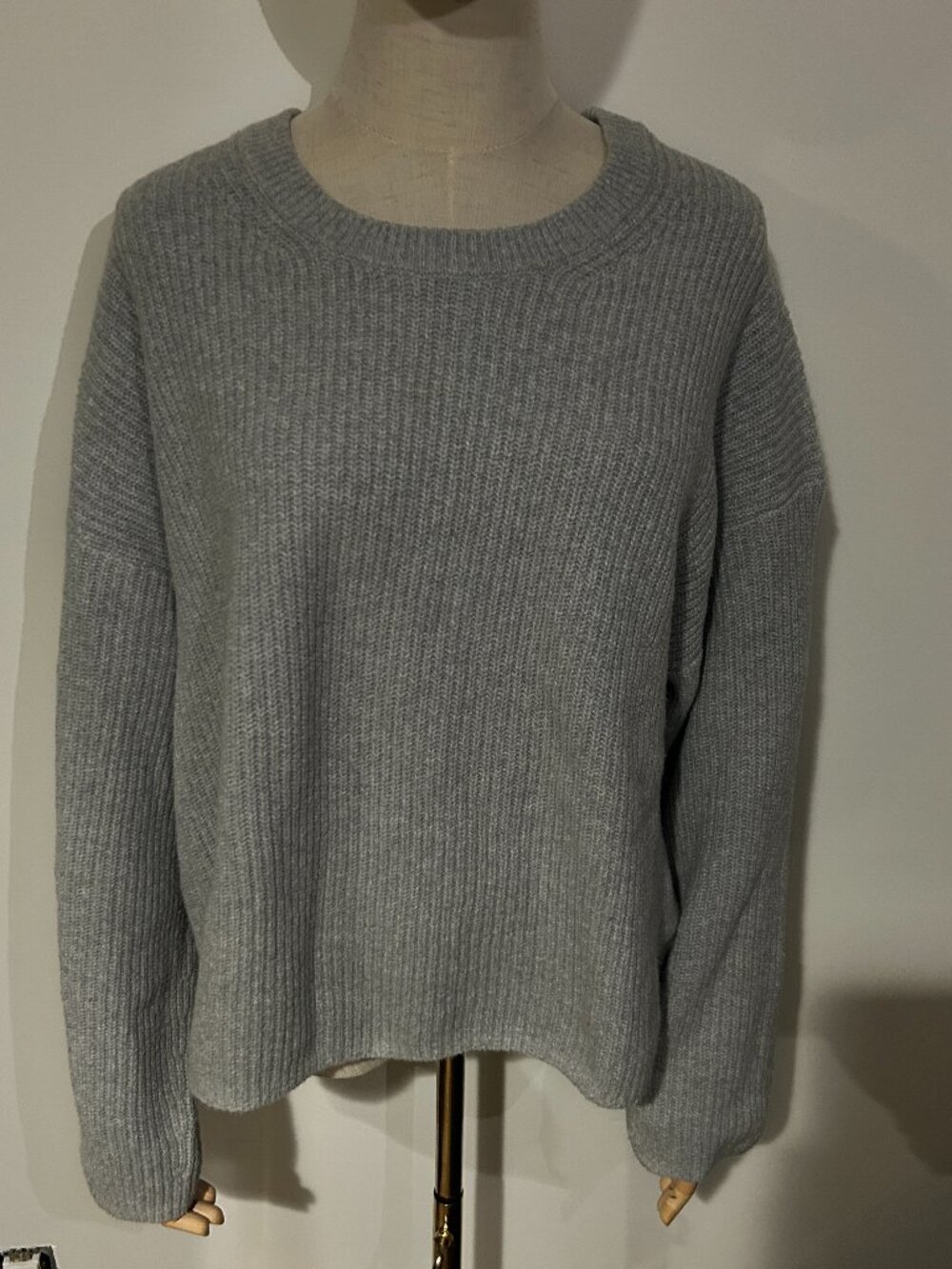 Gap Oversized CashSoft Shaker-Stitch Relaxed Sweater